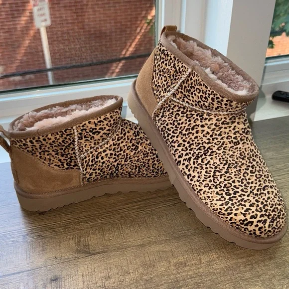 Women's Ultra Mini Speckles Slip-On Booties Size 9 Chesnut/animal print - Picture 7 of 8